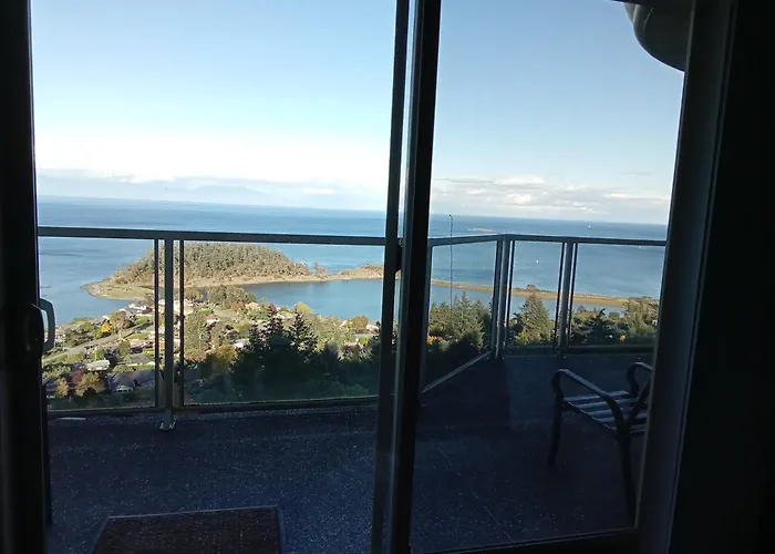 Gibralter Rock Ocean View B&B