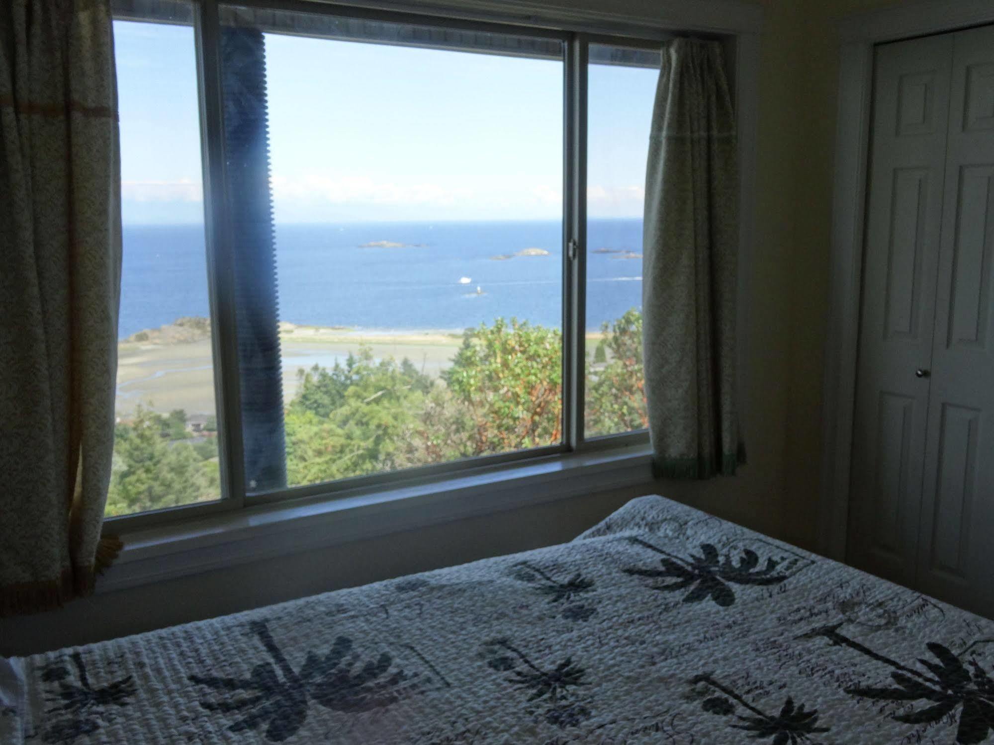 Gibralter Rock Ocean View B&B